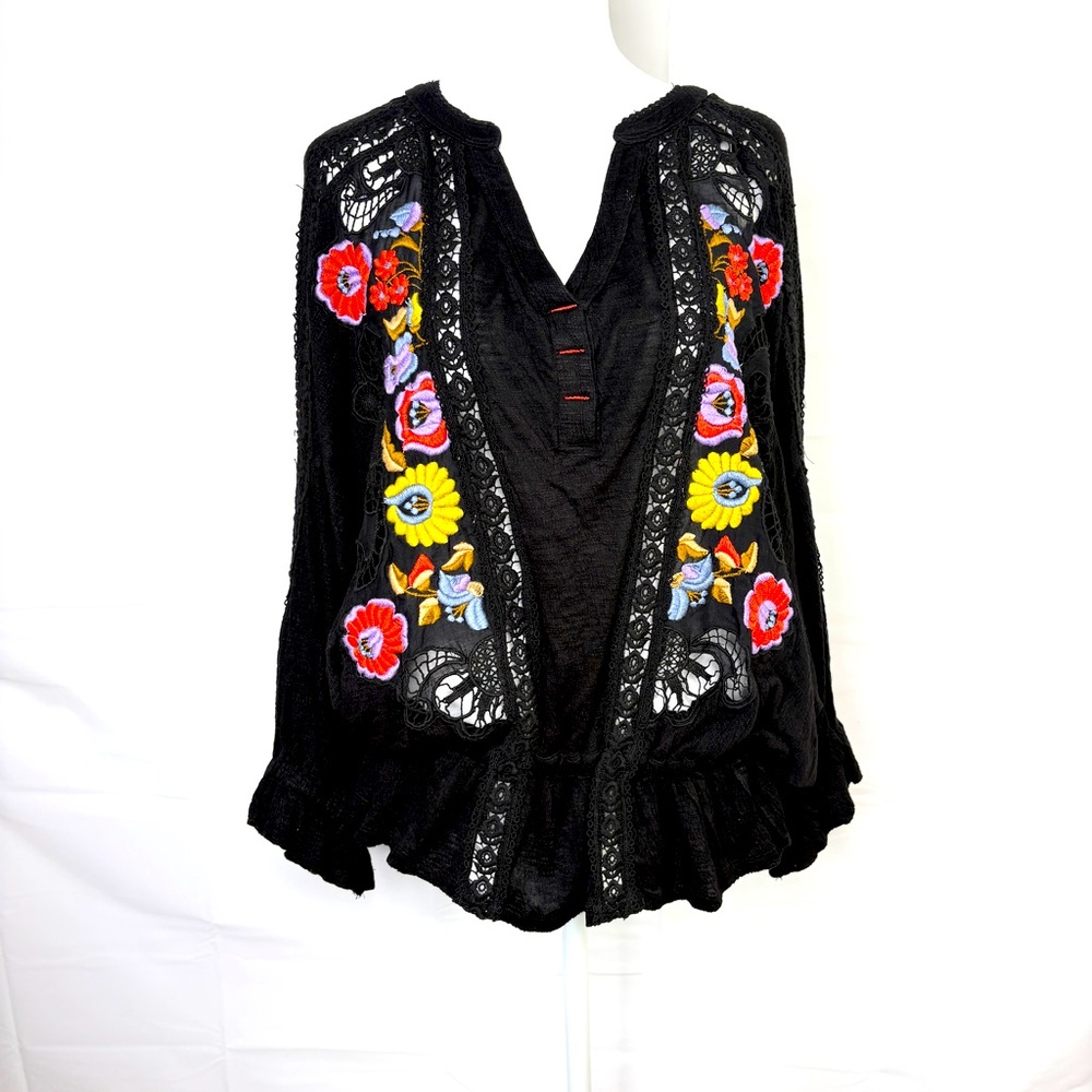 Free People Serafina Black‎ Embroidered Peasant Top - Small Boho - Picture 2 of 15